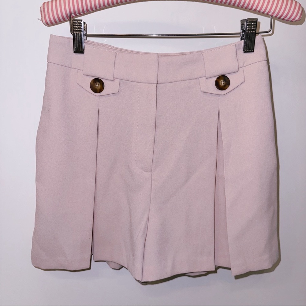Express high rise Pink Pleated Shorts